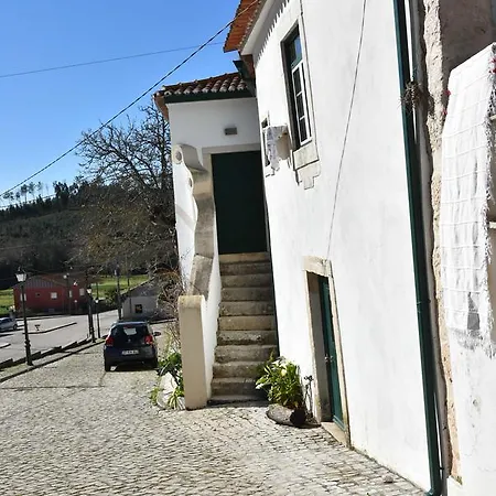 Casas Do Adro Pensión
