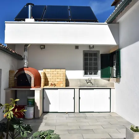 Casas Do Adro Pensión Soure