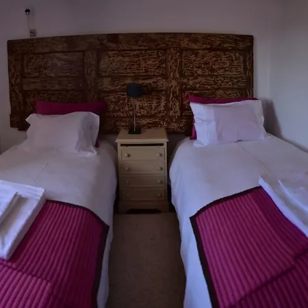 Casas Do Adro 3*
